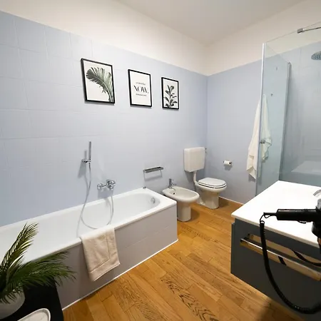 Apartment Piazza Santo Stefano Con Vista