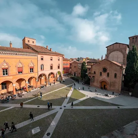 Piazza Santo Stefano Con Vista Διαμέρισμα *